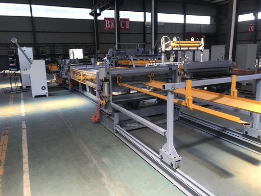 डिटेक्शन डिवाइस के साथ 3 लेयर 250A चिकन मेश मेकिंग मशीन Machine