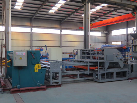 सर्वो ट्रॉली के साथ कम कार्बन स्टील 220V वायर मेष झुकने मशीन Machine